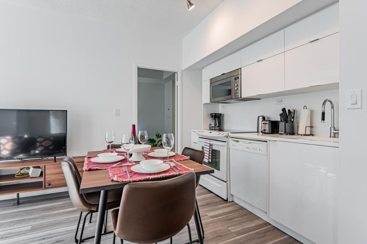 Leckie Luxurious Suites Τορόντο Εξωτερικό φωτογραφία